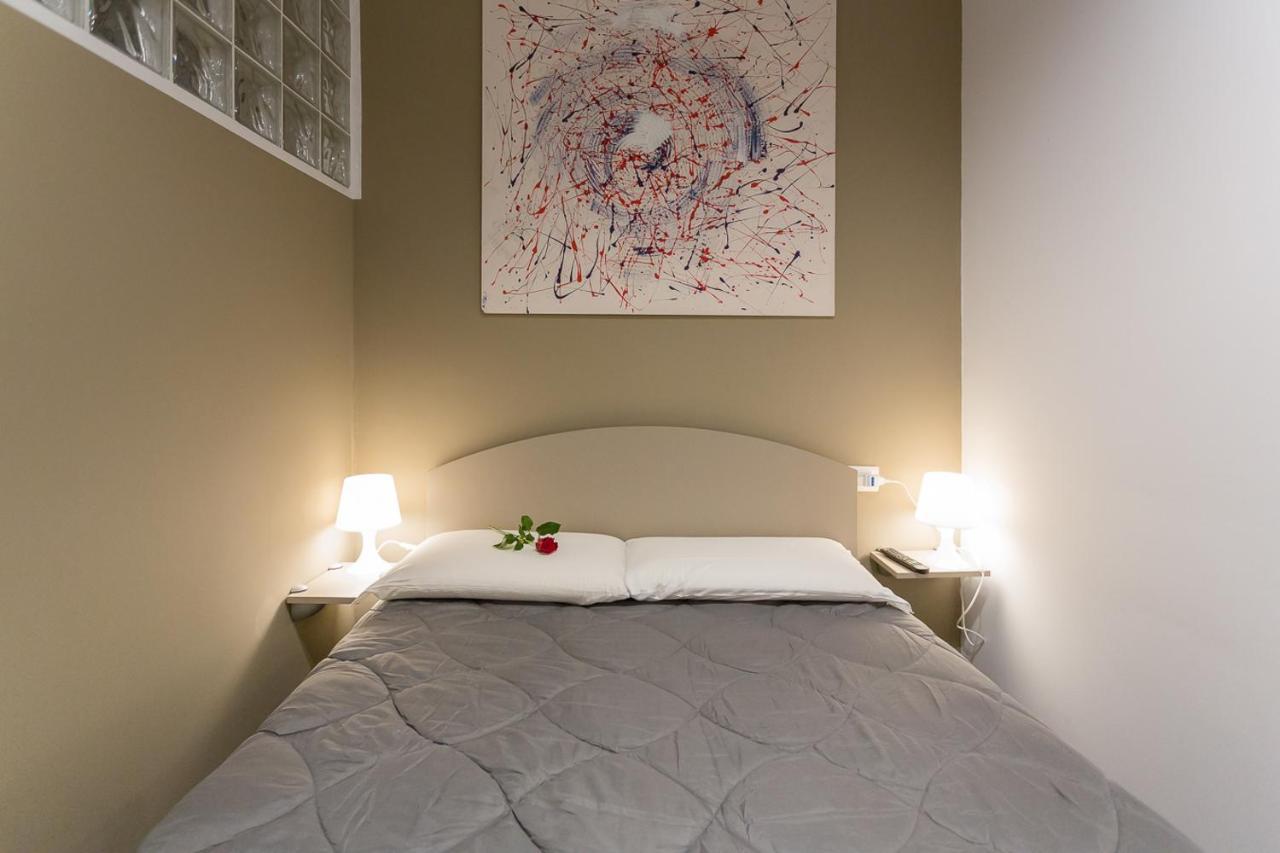 Hh Hermoso Housing Alessandria Buitenkant foto