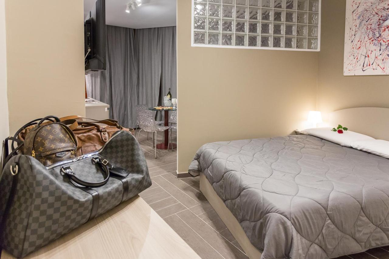 Hh Hermoso Housing Alessandria Buitenkant foto